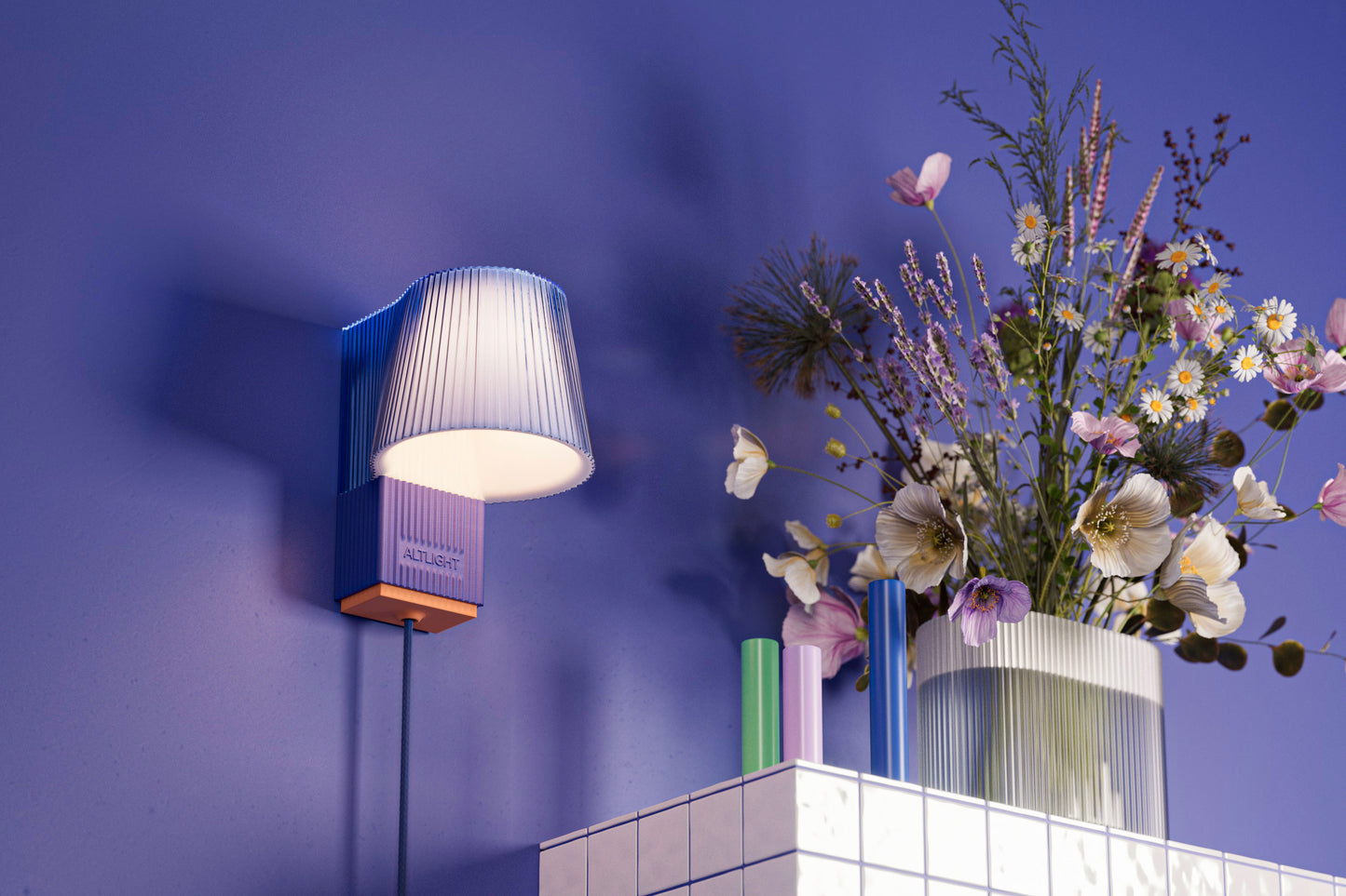 ALT Light S wall light color edition